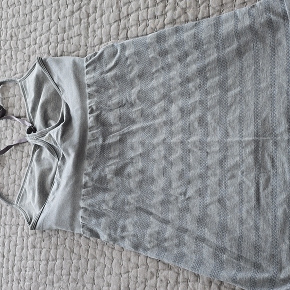 LULULEMON Active Tank - Picture 9 of 13